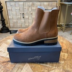 Universal Thread Celina Boot